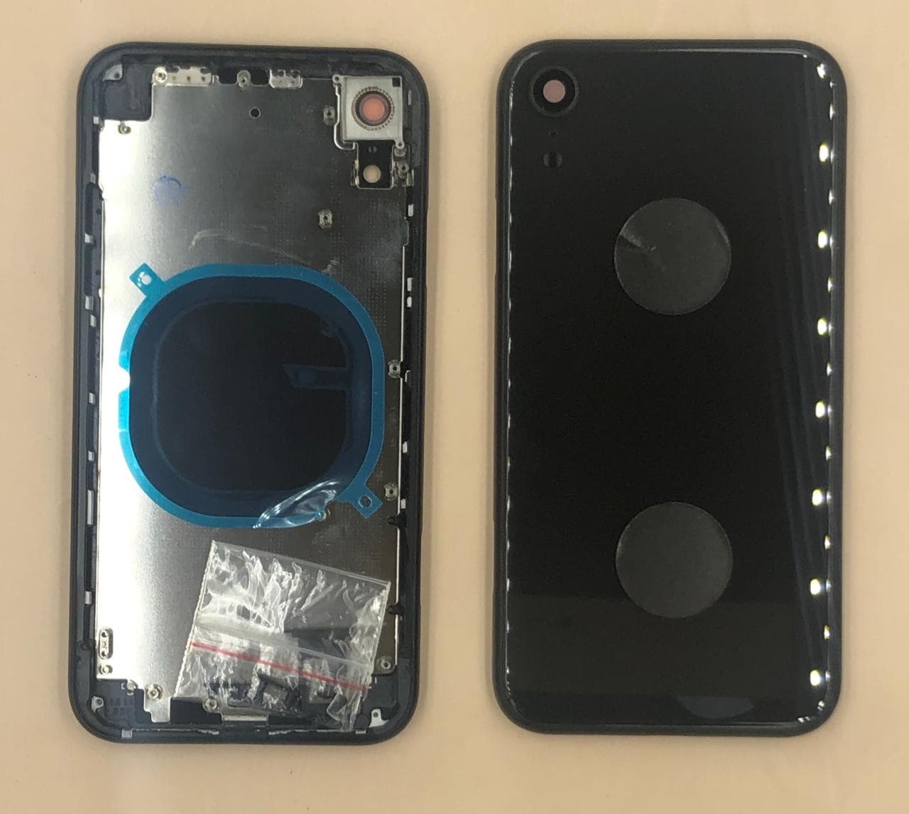 Задняя крышка (корпус) для Iphone XR (черный), артикул 02240 — запчасть GSM28.RU