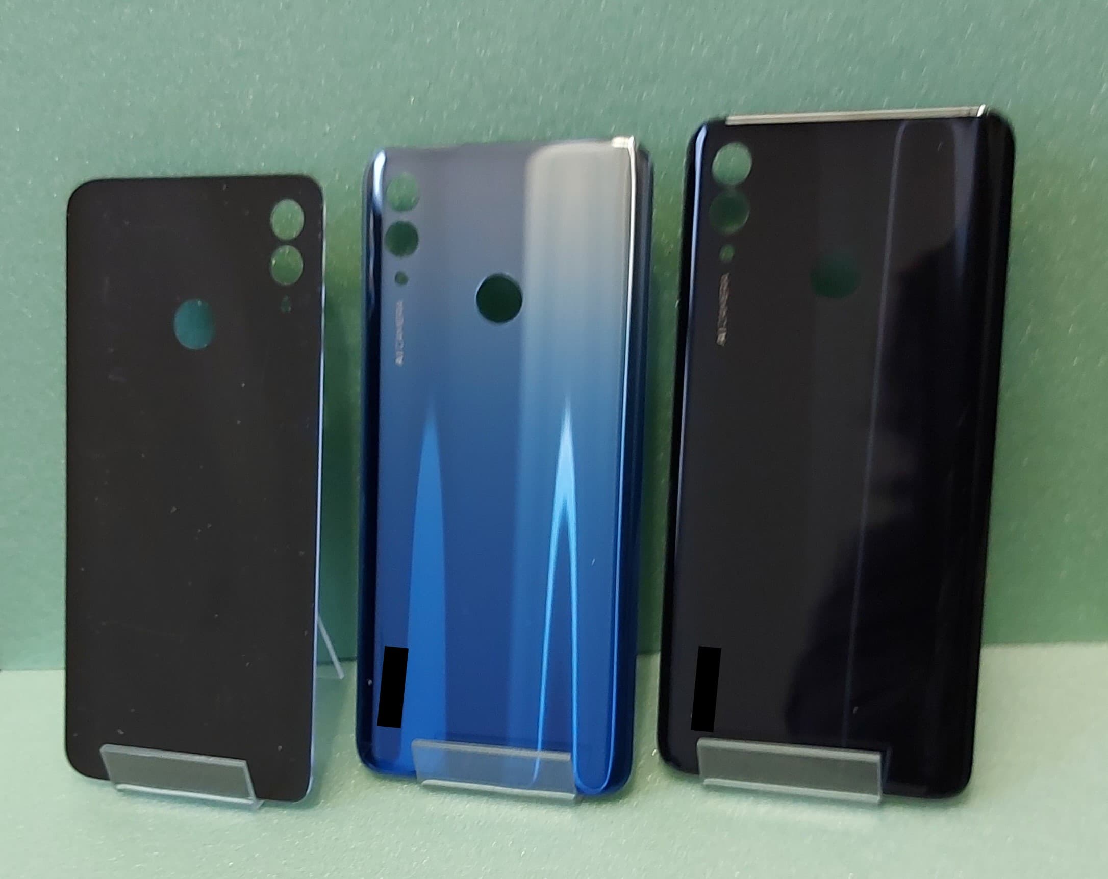 Задняя крышка для Huawei Honor 10 Lite 4G (HRY-LX1) (голубой), артикул 02533 — запчасть GSM28.RU
