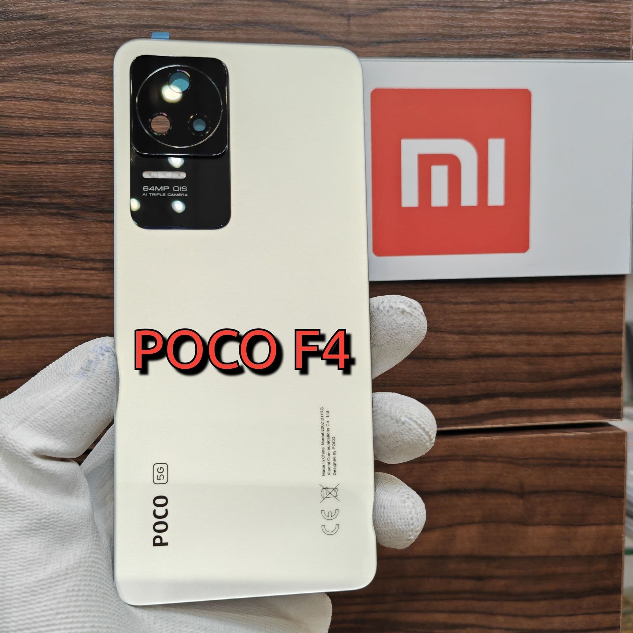 Задняя крышка для Xiaomi Poco F4 (серебро), артикул 02546 — запчасть GSM28.RU